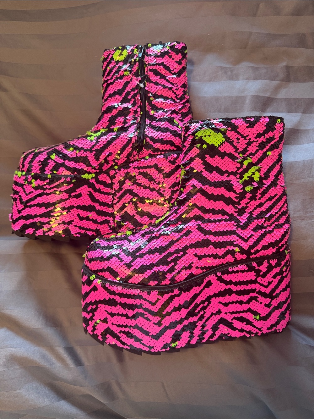YRU Pink Black Sequin Platform Boots